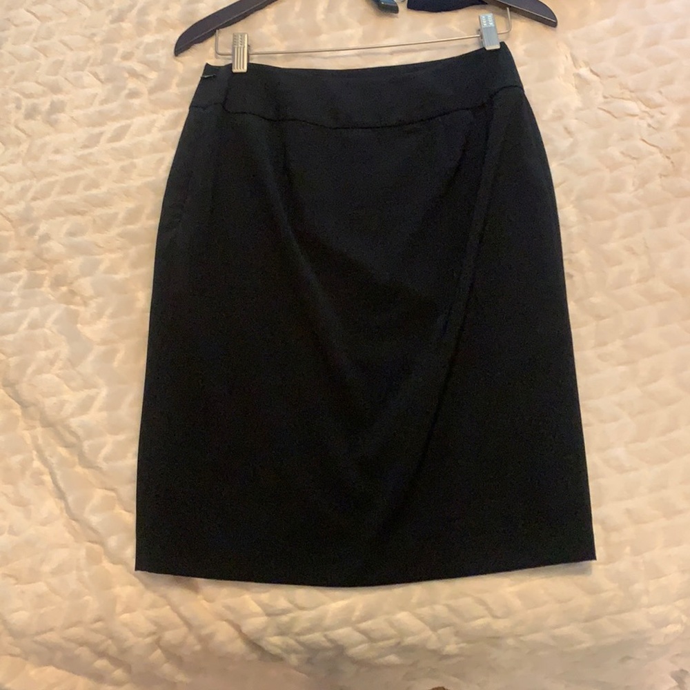 White House Black Market Skirt